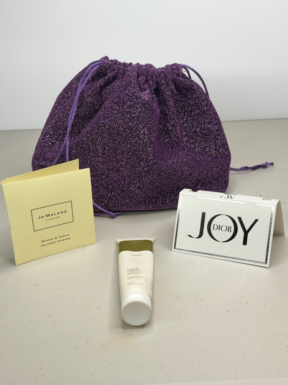 NEW Beauty Bundle Dior Joy Jo Malone Purple Glitter Pouch Yuzu Hand Cream